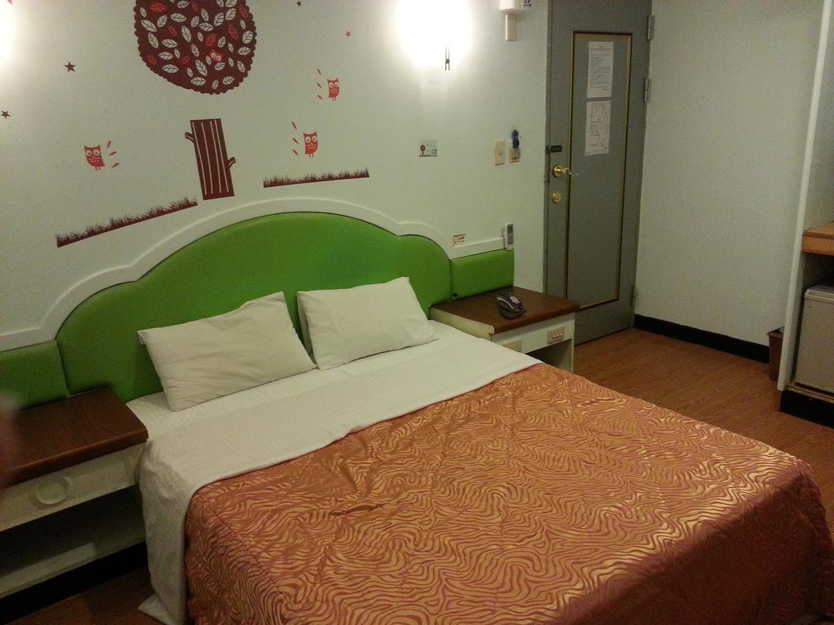Rido Hotel Taichung Exteriör bild