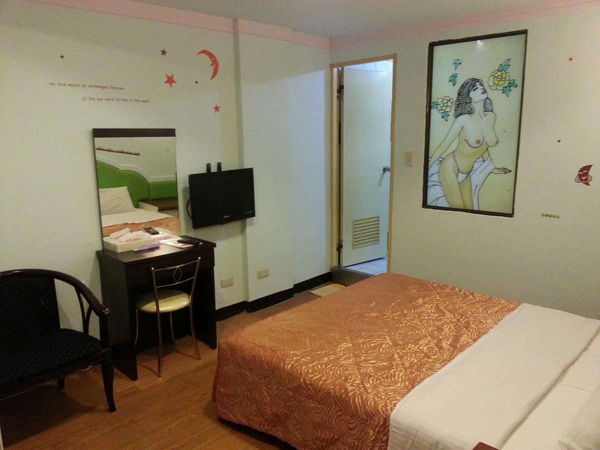 Rido Hotel Taichung Exteriör bild