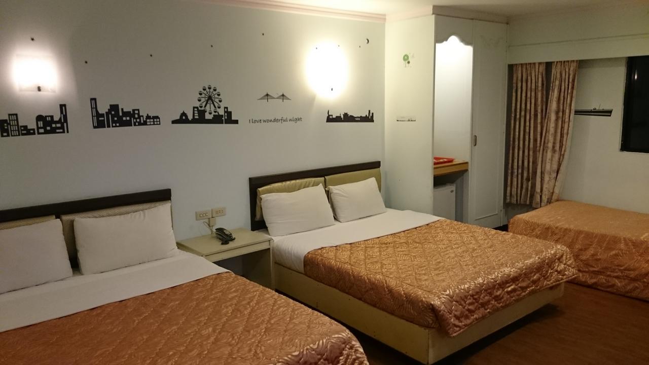 Rido Hotel Taichung Exteriör bild