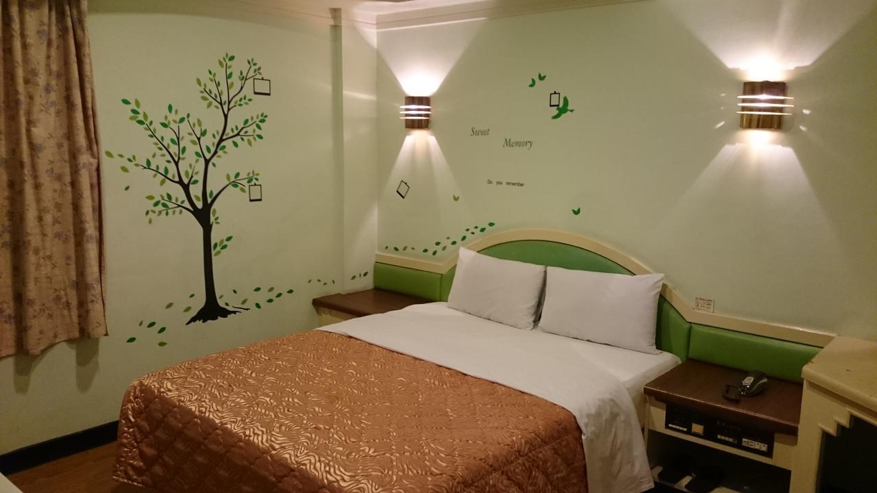 Rido Hotel Taichung Exteriör bild