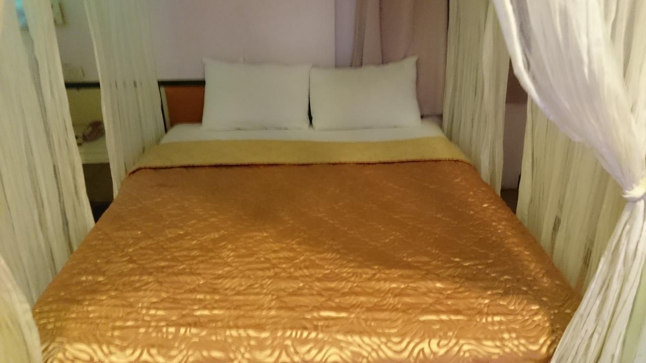 Rido Hotel Taichung Exteriör bild