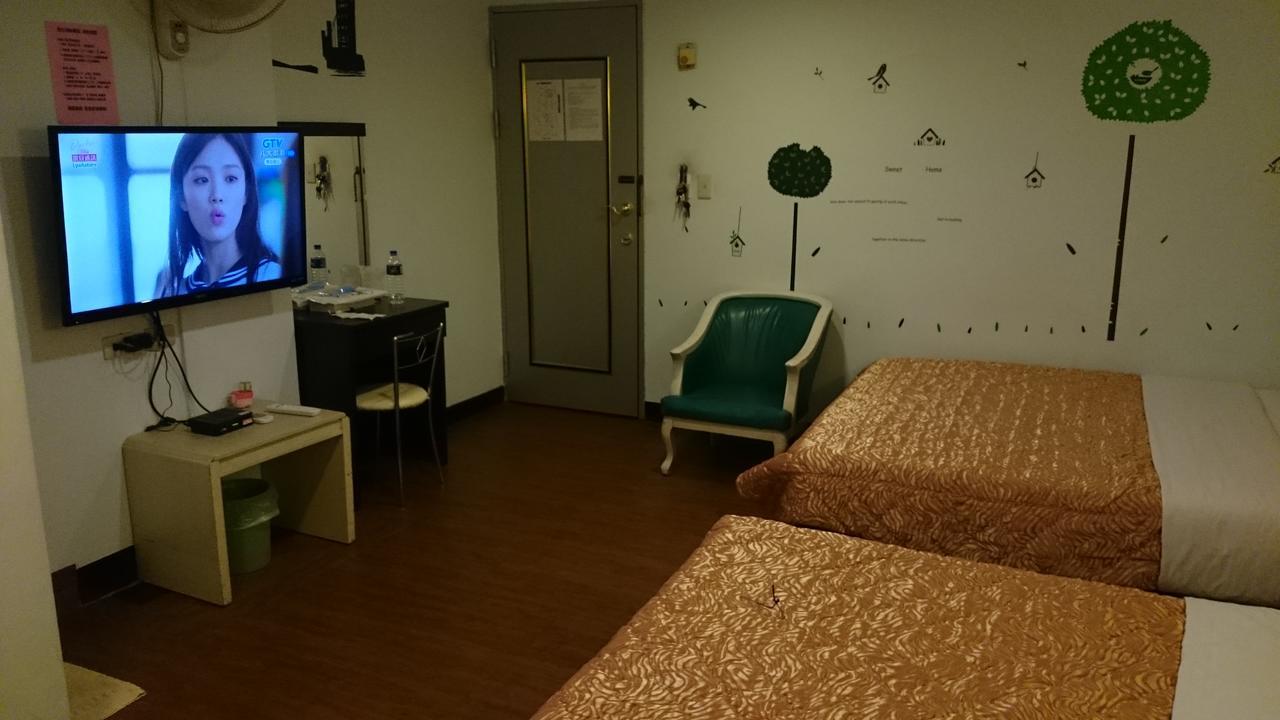 Rido Hotel Taichung Exteriör bild